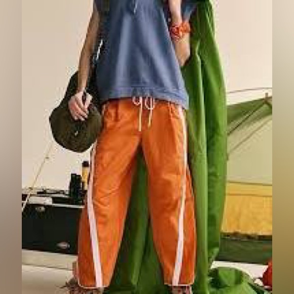 NWT Free People Movement Champ Is Here Pants in Heatwave Orange - Picture 3 of 5